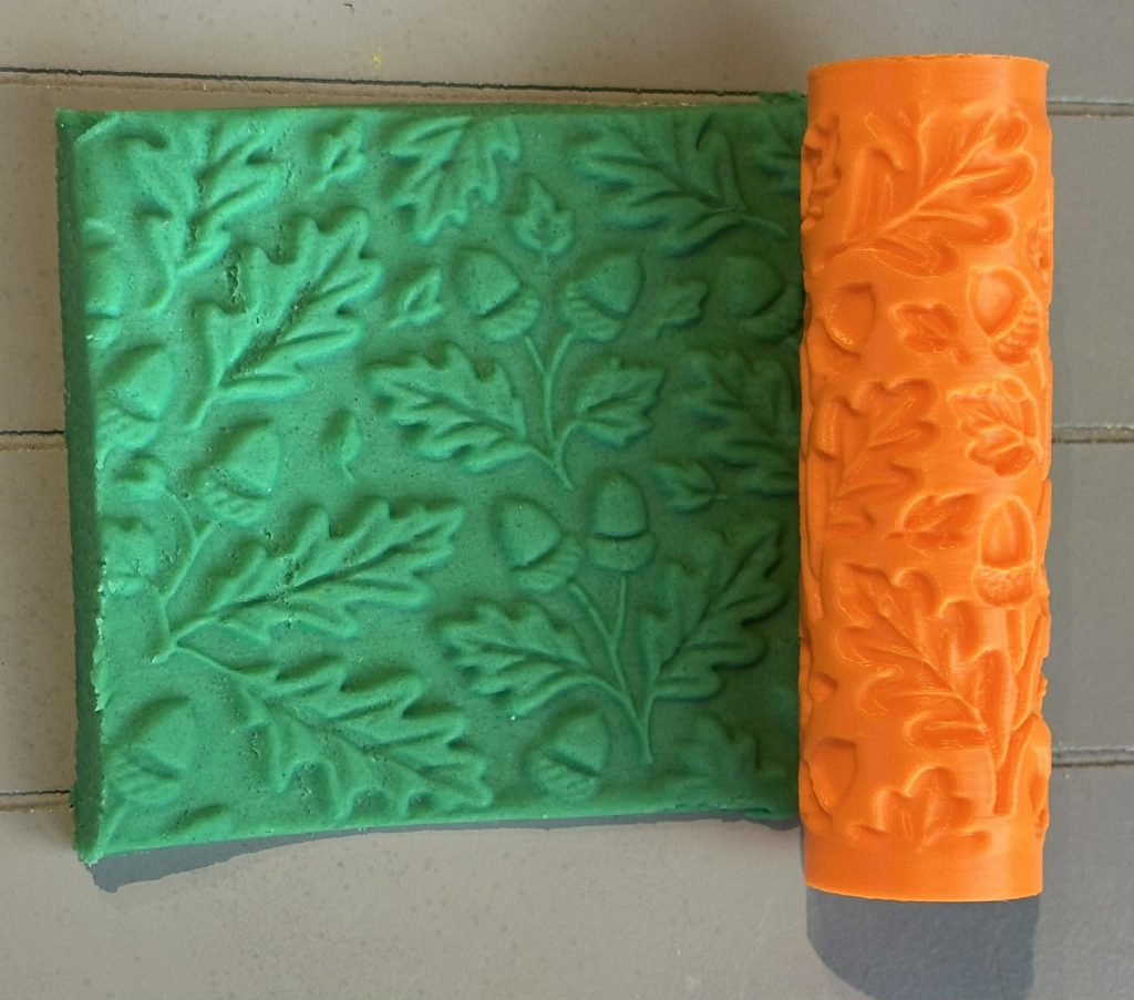 3D Printed Autumn Rollers - Great for play dough, damp sand or clay, these rollers create beautiful seasonal patterns and support hands-on, creative play
