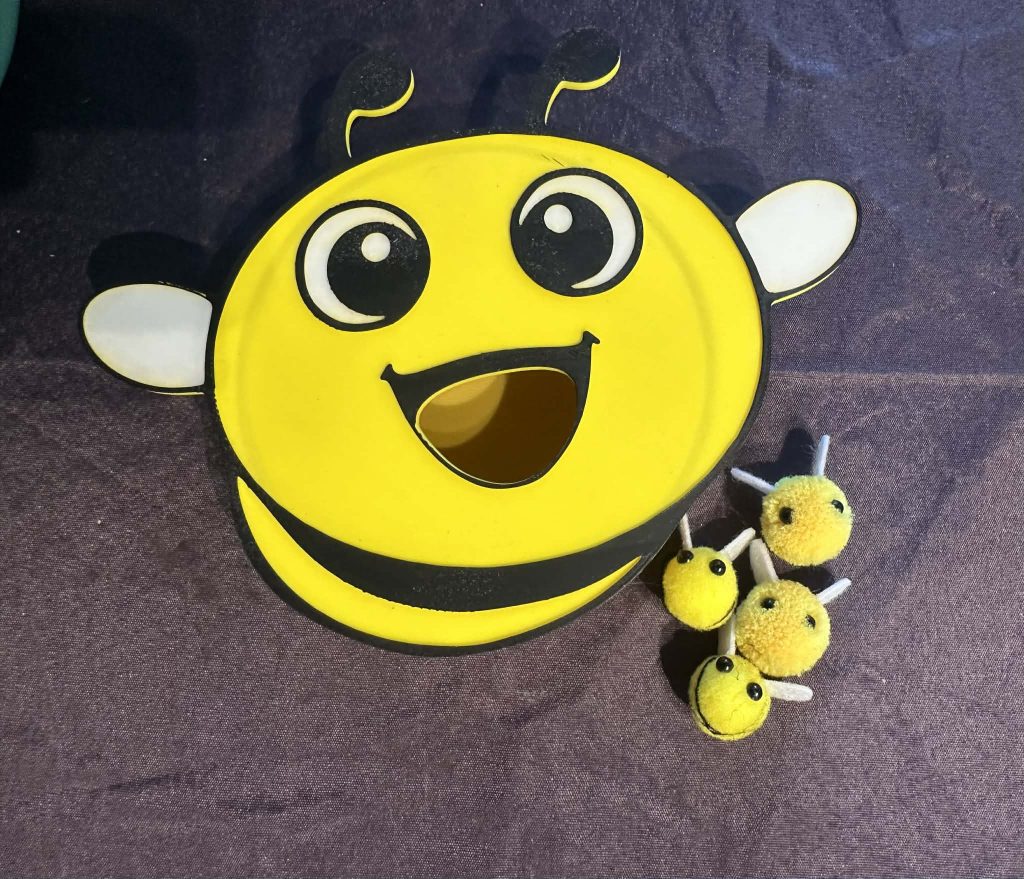 3D Printed Bee Feeding Face – Great For spring, summer or insect activities and To Help Little Hands With Coordination