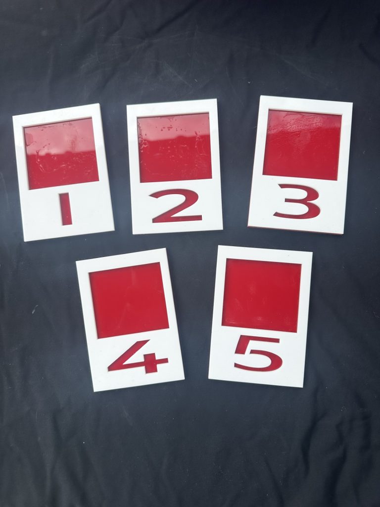 Acrylic Number Trays – A fantastic hands-on resource to support early maths and writing skills through play.