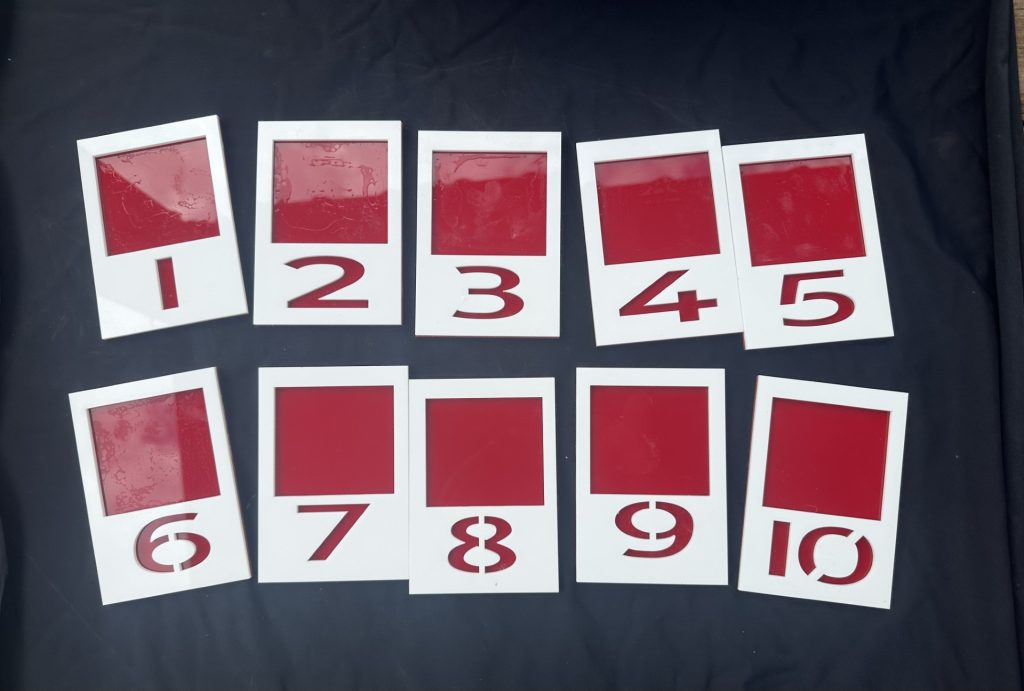 Acrylic Number Trays – A fantastic hands-on resource to support early maths and writing skills through play.