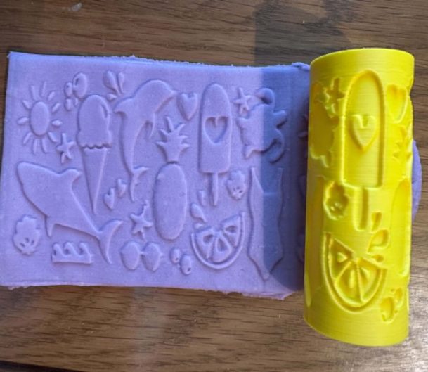 3D printed Summer Fun Roller - great for play dough