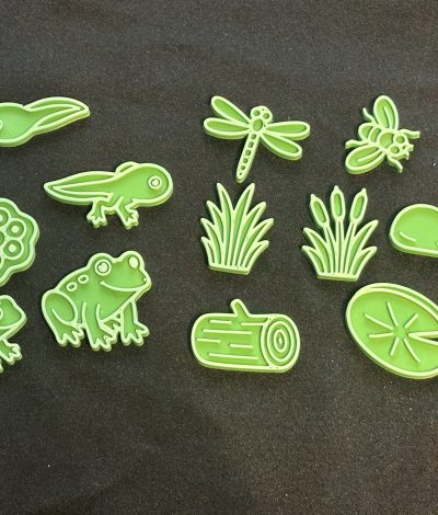 3D Printed Mini Frog Themed tokens - Great for added to sensory play trays 3D printed in PLA so great for water or sensory play.