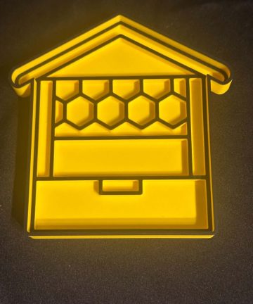 3D Printed Bee Hive sensory play tray - Ideal For Sensory Play Filled With Rice Or Sand Or For S Summer, Nature Or Bee Projects - Image 1