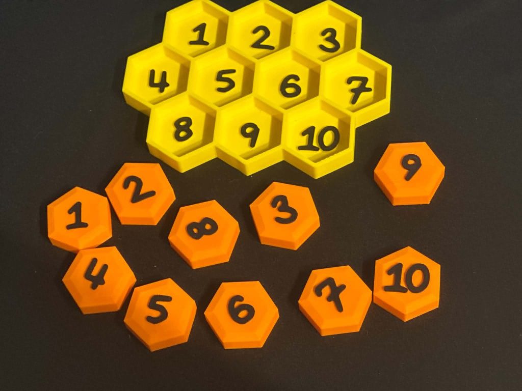 3D Printed Honeycomb Number board