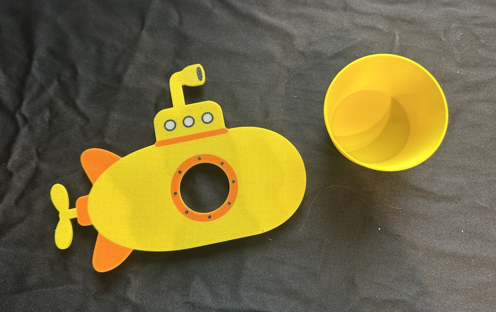 3D Feeding Submarine – Feed the sea creature into the submarine  - Image 2