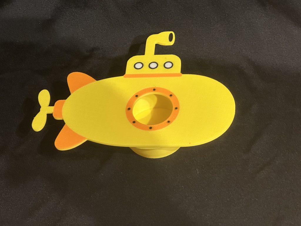 3D Feeding Submarine – Feed the sea creature into the submarine 