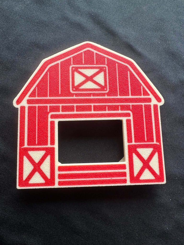 3D Printed Feeding Barn – Great for fine motor skills activities