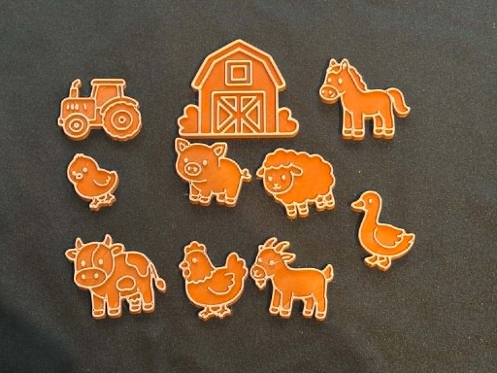 3D Printed Feeding Barn – Great for fine motor skills activities