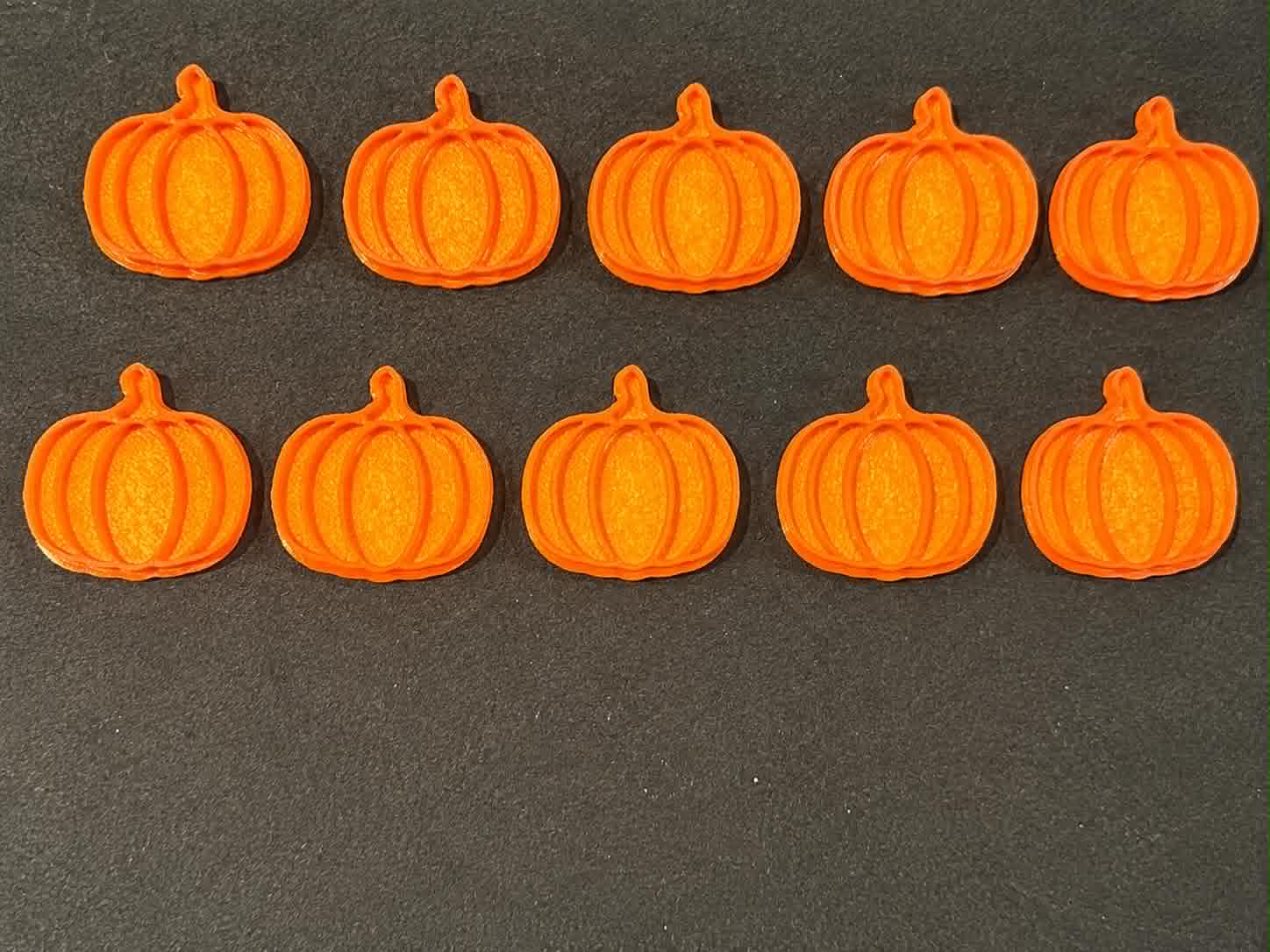 3D Printed Counting Tokens Pumpkins x10 - Image 1
