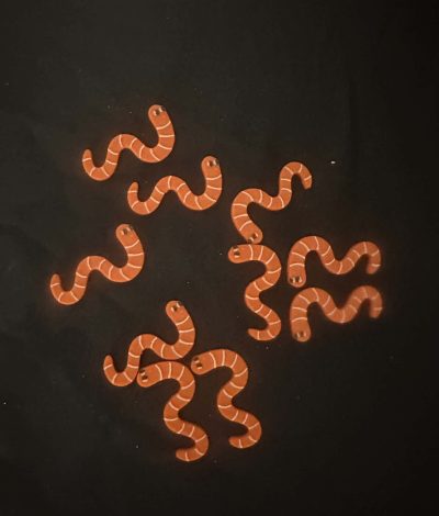 3D Printed Counting Tokens Worm x10 – These adorable counting tokens are perfect for learning through play