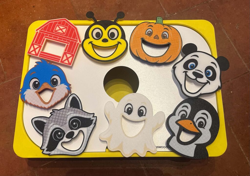 IKEA Flisat Feeding Face Activity lid - Great to use our Feeding Faces on your Flisat Table