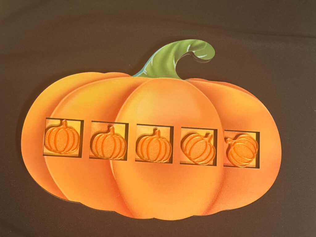 Pumpkin Ten Frame & Tokens - Great to help children visualise numbers up to 10