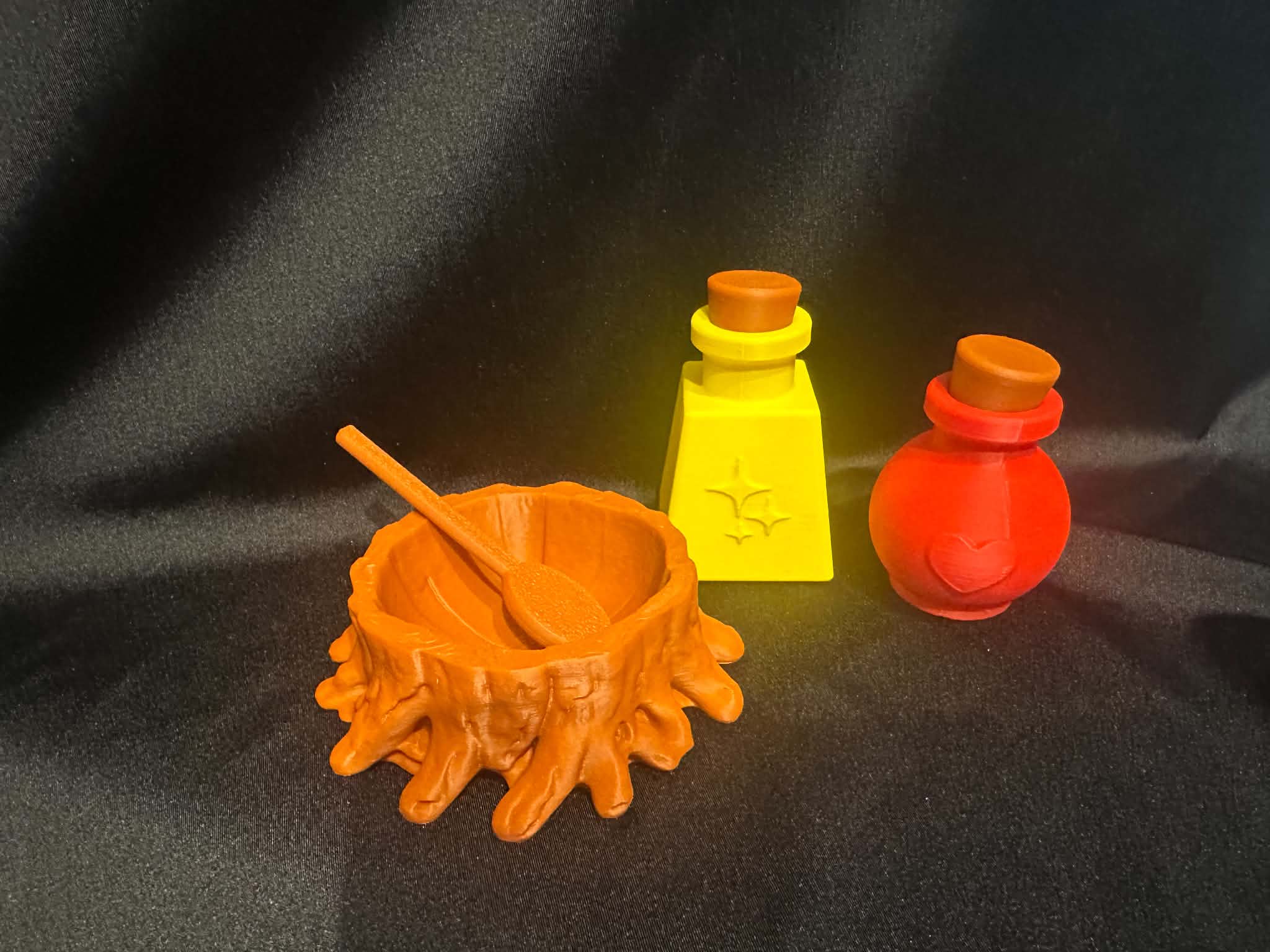 Tree Stump Bowl Potion play set - great for sensory play trays - Image 1
