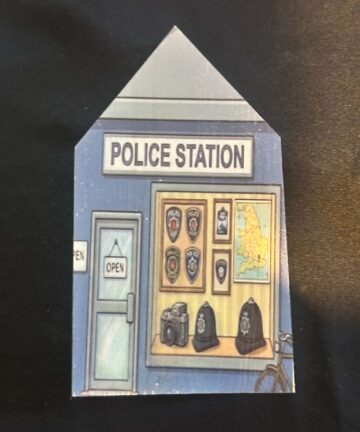 UV Printed Houses - great for small world or role play - Image 5