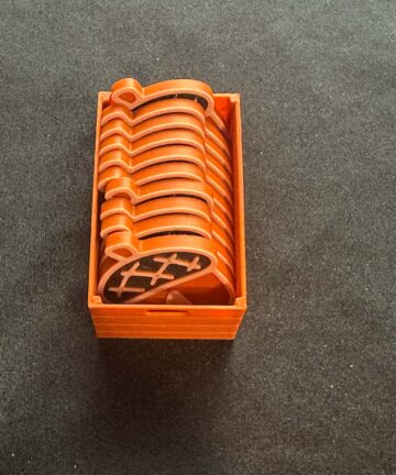 3D Printed Acorn Numbers 1 to 10 in a mini crate - Great for Sensory play - Image 2