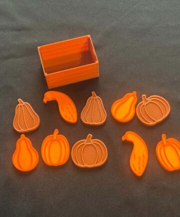 3D Printed Pumpkins in a mini crate – Great for Sensory play - Image 1