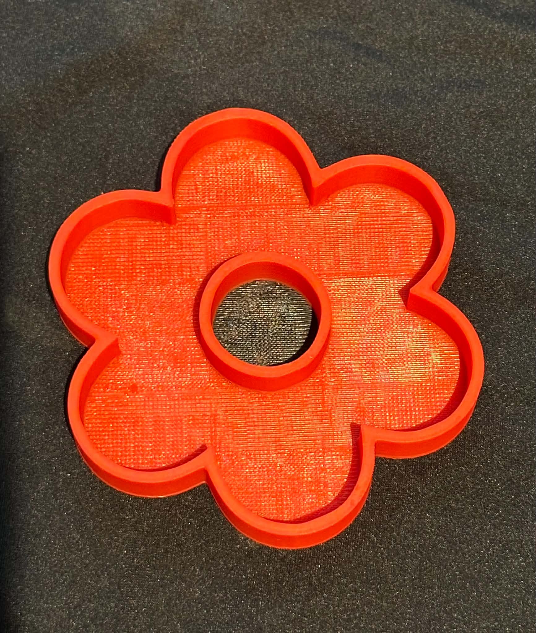 Mini Poppy Sensory play tray-Great for Sensory play - Image 1